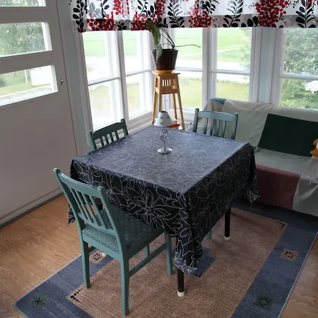 Opintola Oda ve Kahvaltı