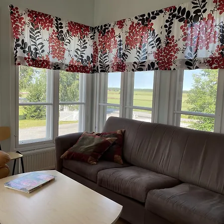 Opintola Oda ve Kahvaltı 3*