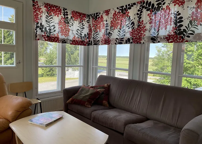 Opintola Bed and breakfast 3*